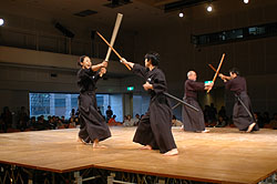 全日本アームレスリング大会での居合・剣術・古武術演武 2