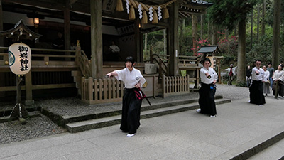 居合