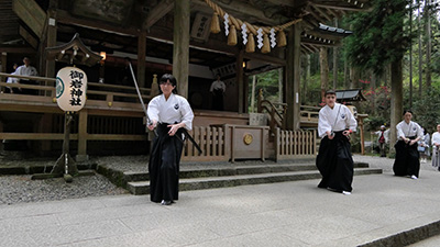 居合