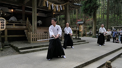 居合