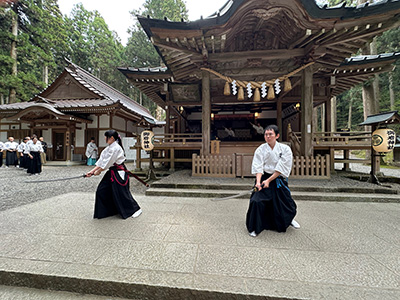 居合