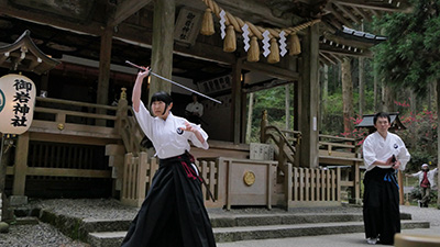 居合