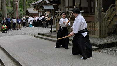 居合