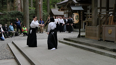 居合