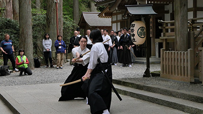 居合