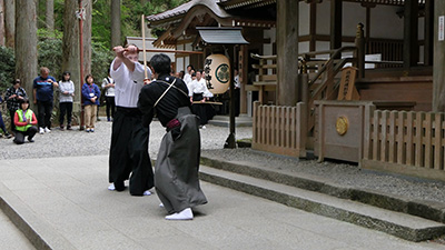 居合
