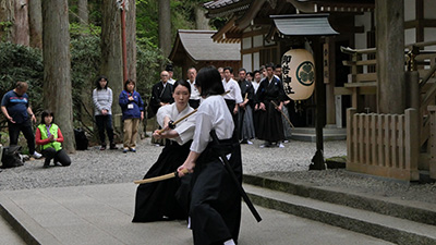 居合