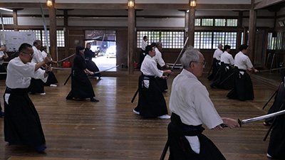 居合