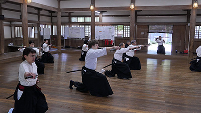 居合