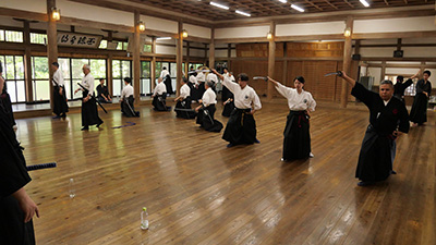 居合