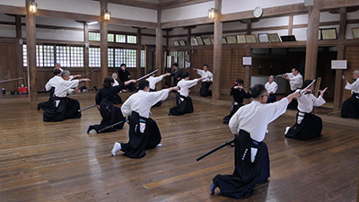 居合