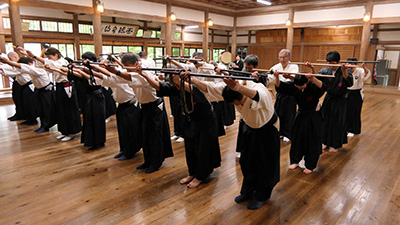 居合