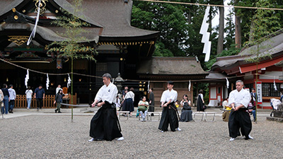 居合